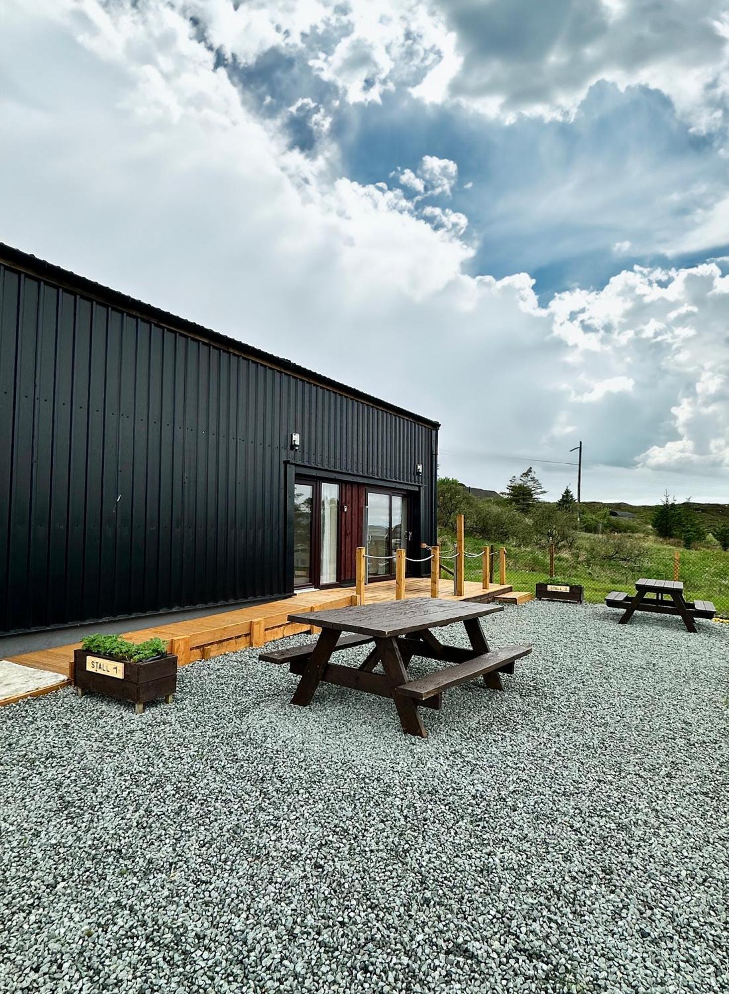 Ferienwohnung The Stalls, Glamping Units Glengrasco, Portree Borve  Exterior foto