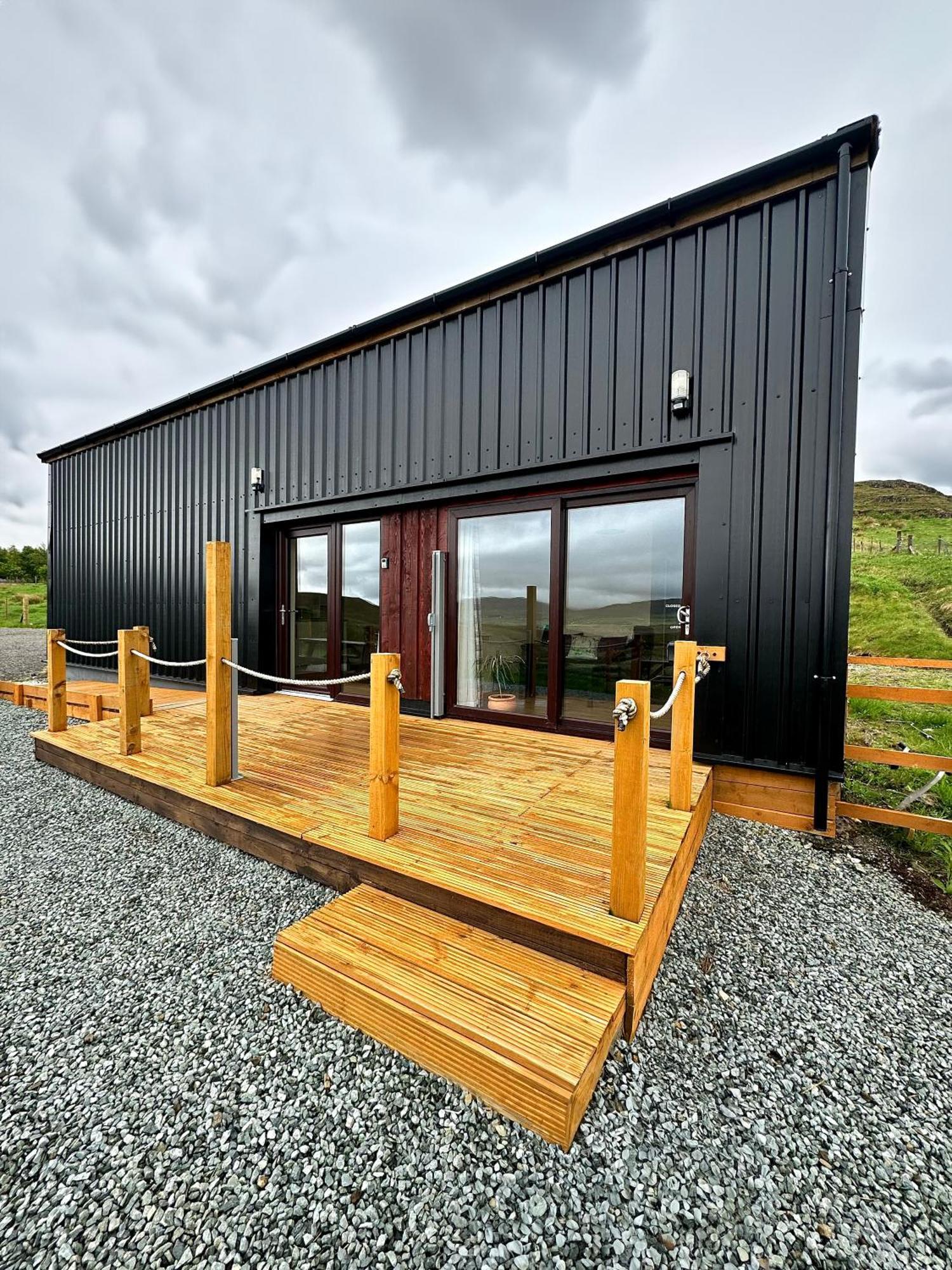 Ferienwohnung The Stalls, Glamping Units Glengrasco, Portree Borve  Exterior foto